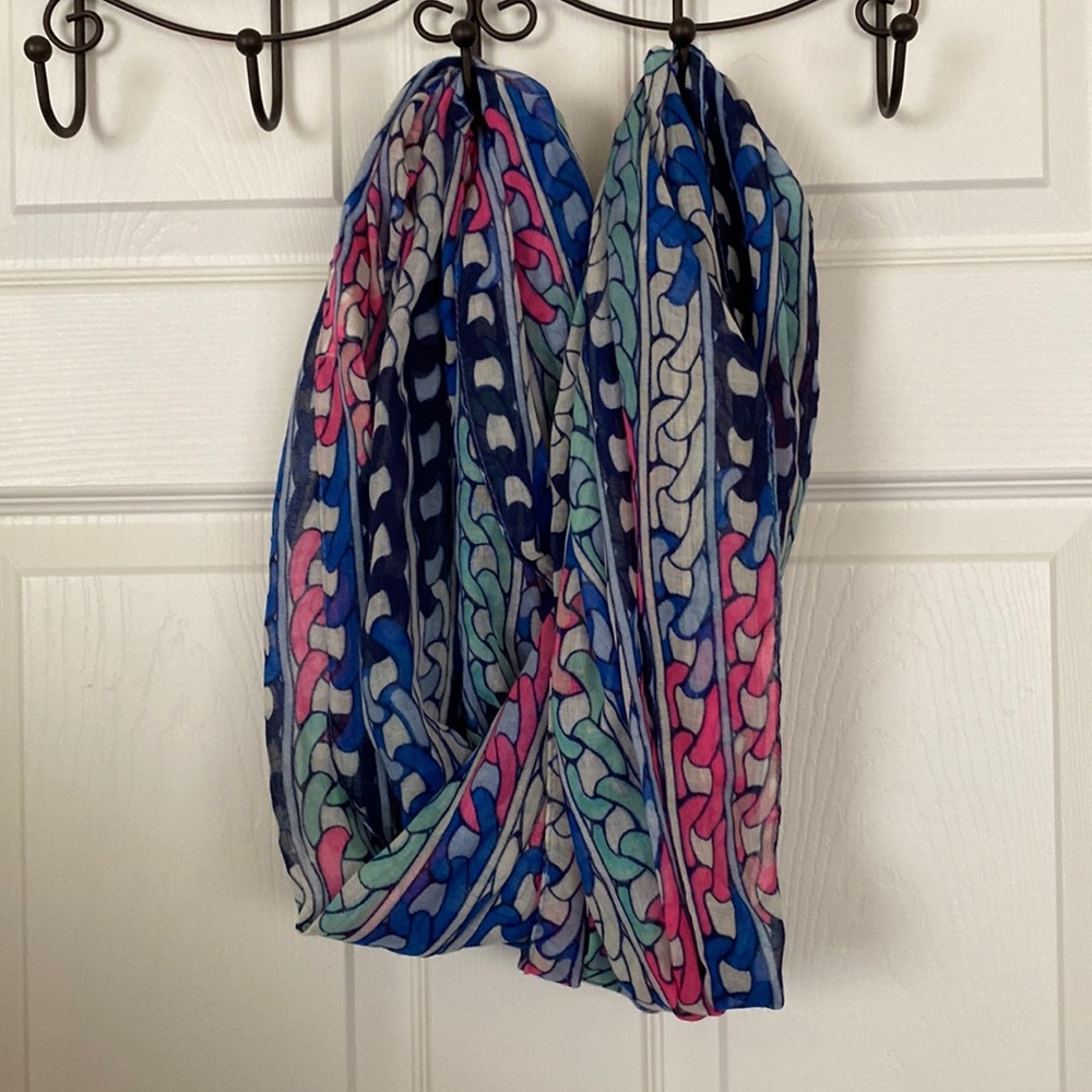 Multicolor Chain Print Lightweight Transitional Infinity Circle Scarf